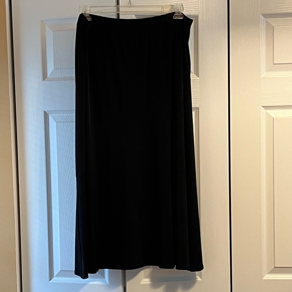 Black women’s skirt - 1X